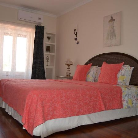 Petunia - Guest House Cascais Eksteriør billede